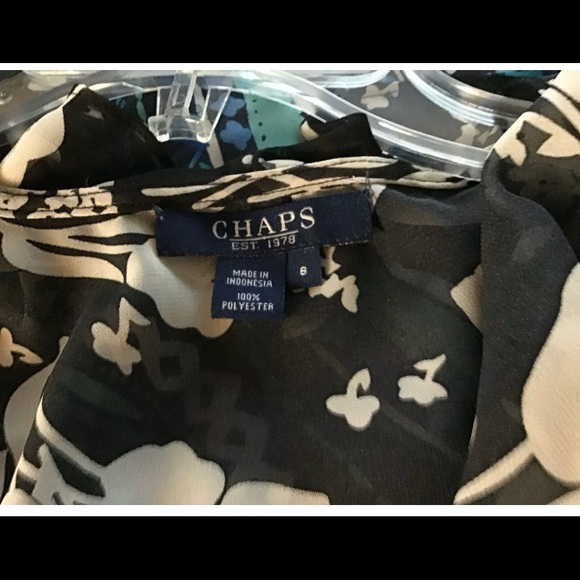 Chaps brand Blouse size 8 - Picture 2 of 3